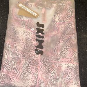 Skims pink Animal Print Pajama Set